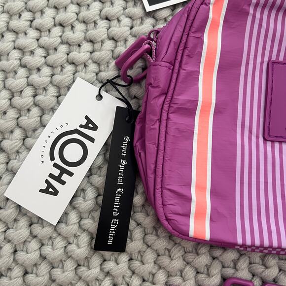 Aloha Collection• SUPER SPECIAL LIMITED EDITION Le Tour LINEUP ORCHID - Picture 5 of 10